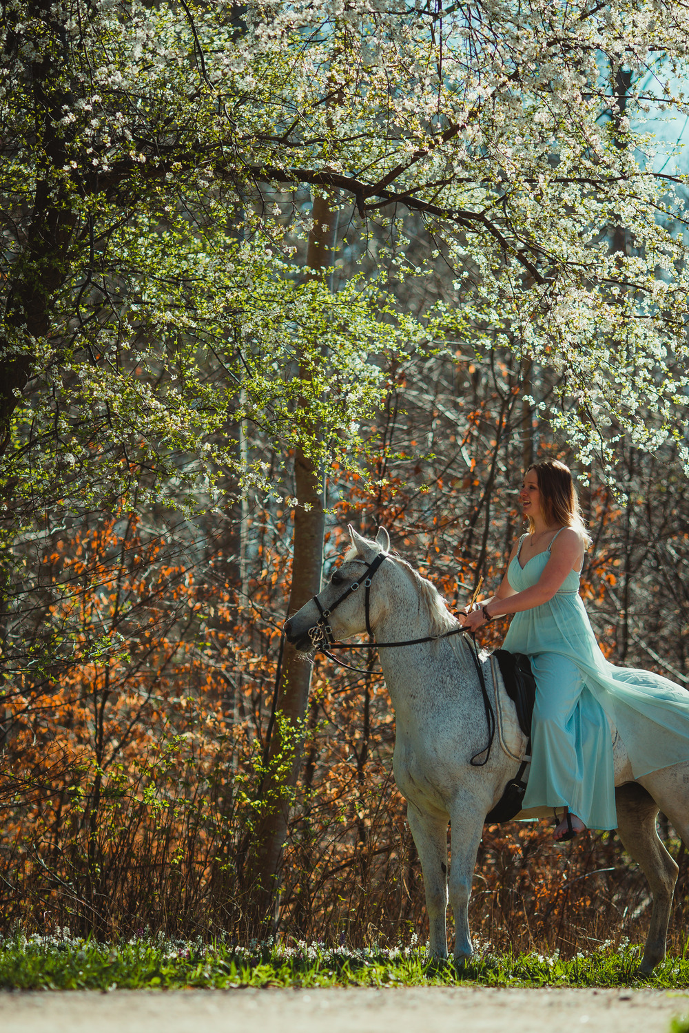 white-horse-photography-pretty-dress-sara-kroell-andersen07