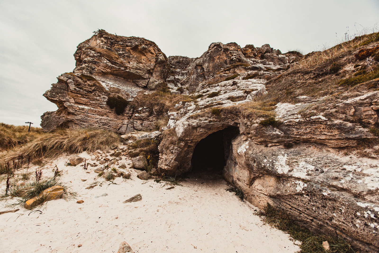 scotland-cave-on-a-beach