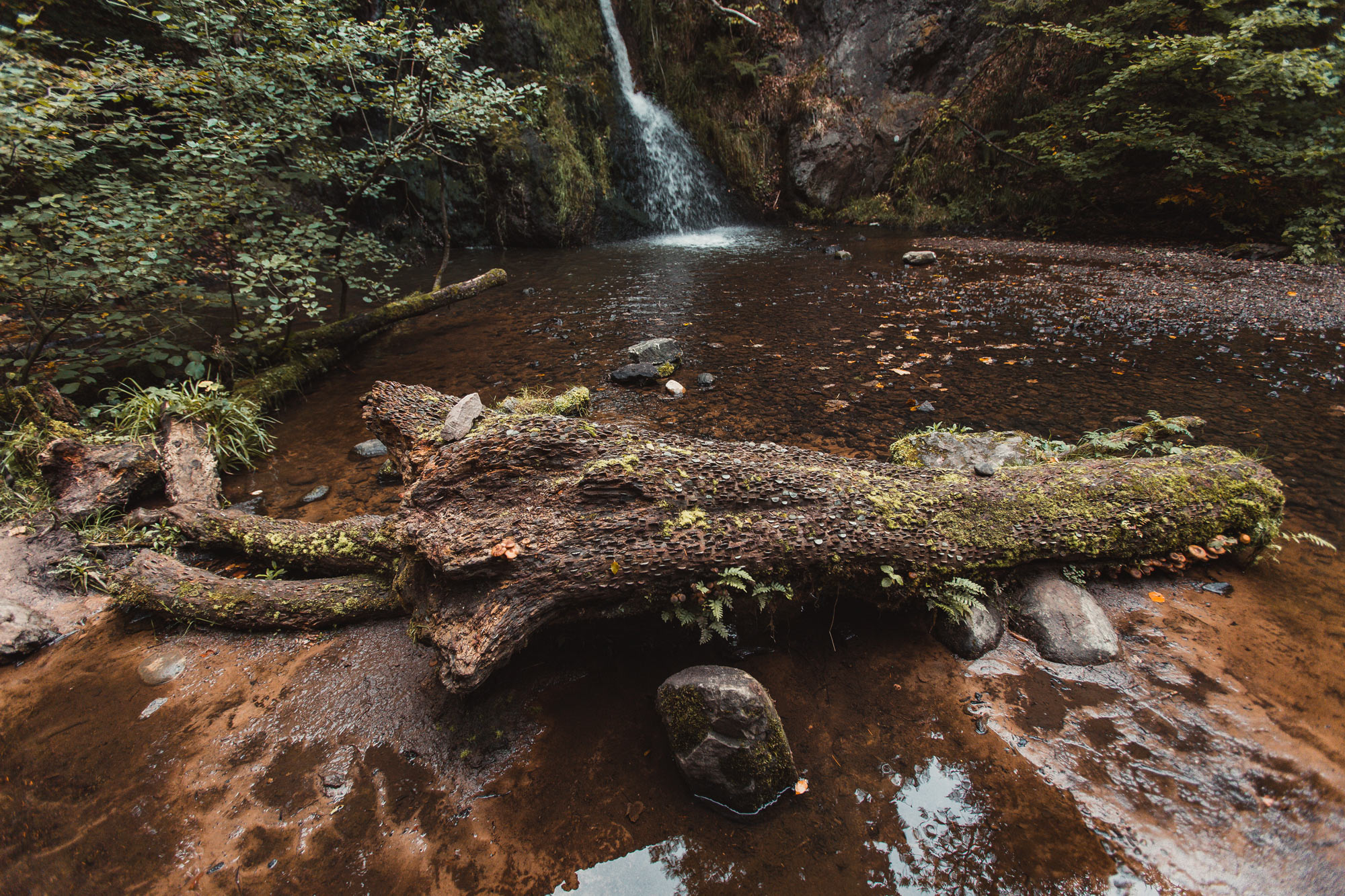 romantic-waterfall-scotland