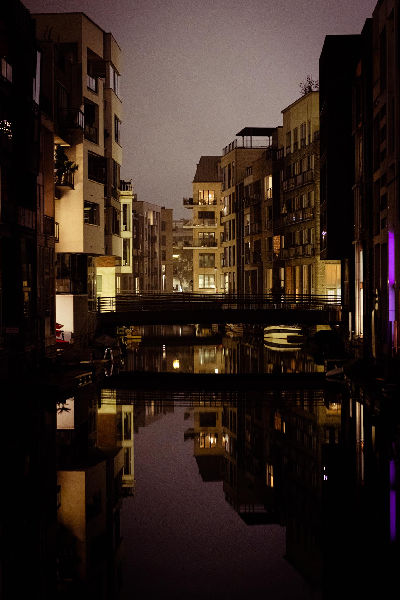 fog-copenhagen-sluseholmen-urban-night-city-silhoutte-09