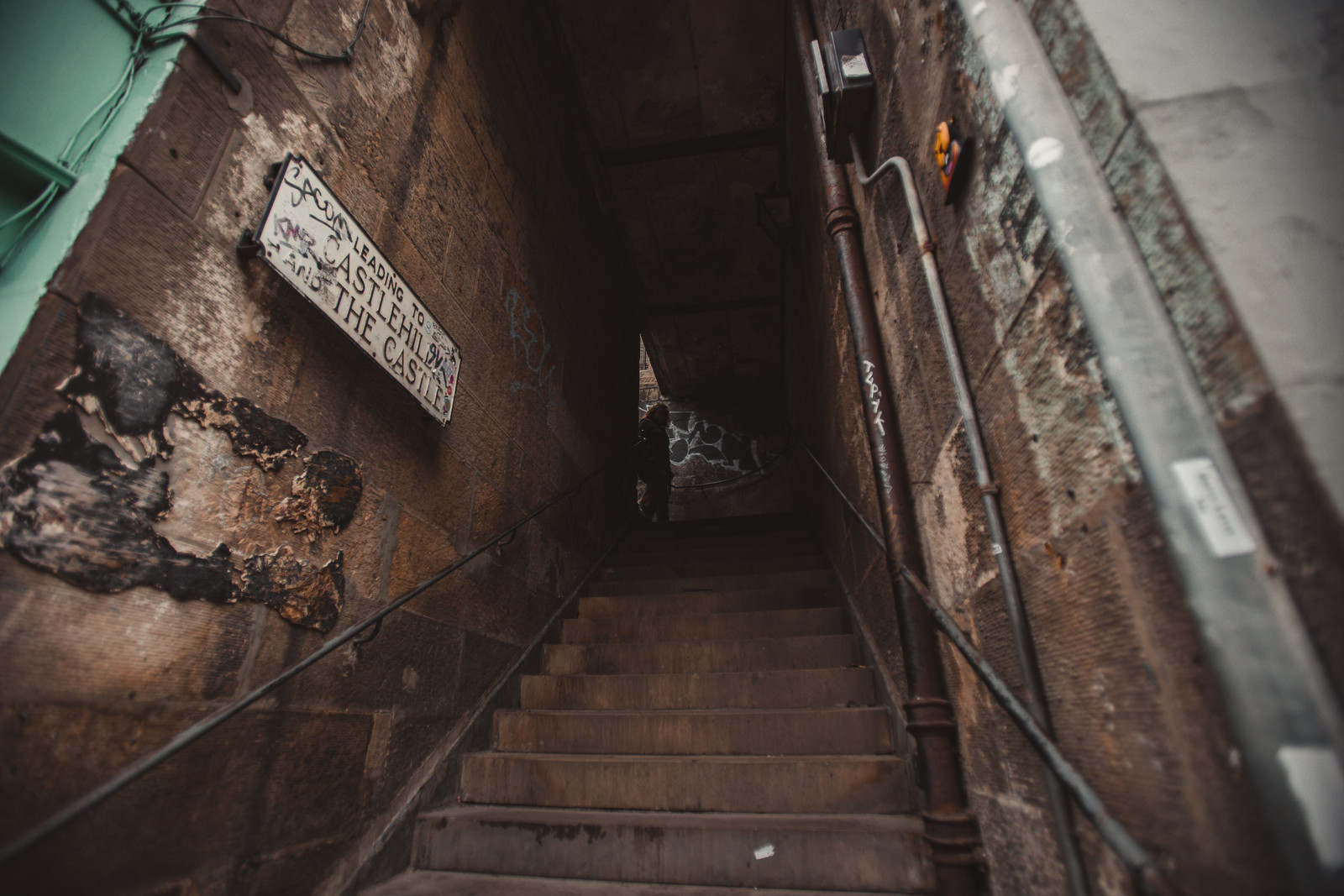 edinburgh-architecture-stairs-close
